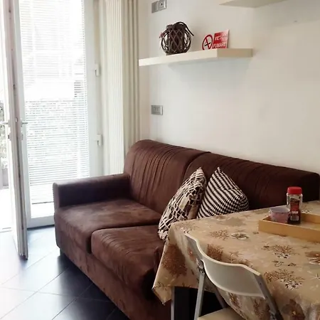 公寓 Mamma Casa Superior Vaniglia 里米尼